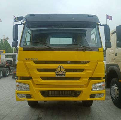 Τρακτέρ Sinotruck μοντέλου 2024 6X4 με δεξαμενή καυσίμου 1000L και χωρητικότητα φορτίου 31-40t