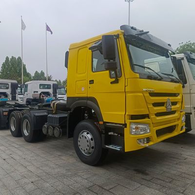 Οικονομικός τροχός κίνησης 6×4 Ντίζελ Τρακτέρ HOWO6X4 Trac με βελτιωμένη απόδοση