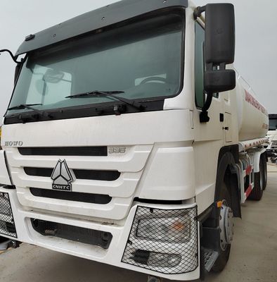 HOWO 6X4 20m3 20cu. M Ατσάλινο φορτηγό δεξαμενόπλοιου νερού με φορτηγό κουτί άνθρακα