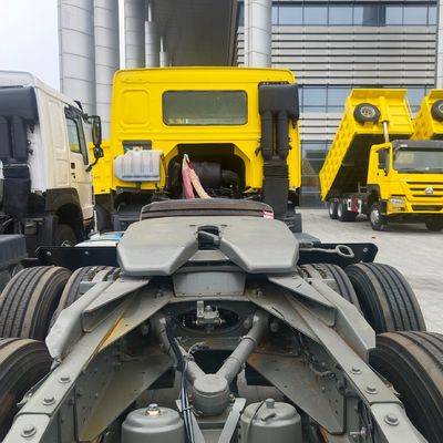 Ελκυστήρας βαρέων βαρών HOWO6X4 Trac με καθίσμα οδηγού με εναέρια ανάρτηση