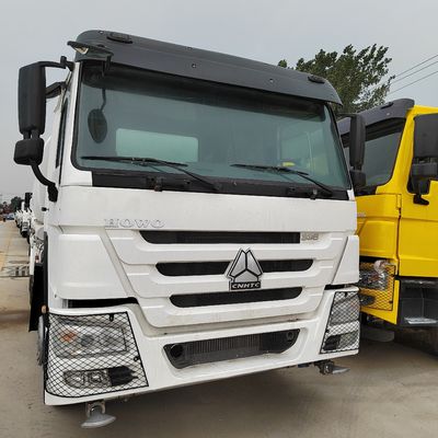 Οχήμα παράδοσης νερού Sinotruk HOWO 6X4 σε βαρύ σχεδιασμό με πρότυπο εκπομπών Euro 3