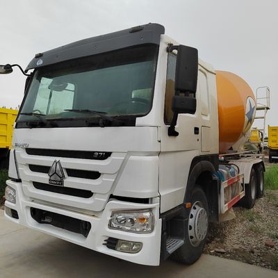 Πιστοποιημένο Sinotruk HOWO 6X4 15m3 φορτηγό παράδοσης πόσιμου νερού ψεκασμού για τα πρότυπα