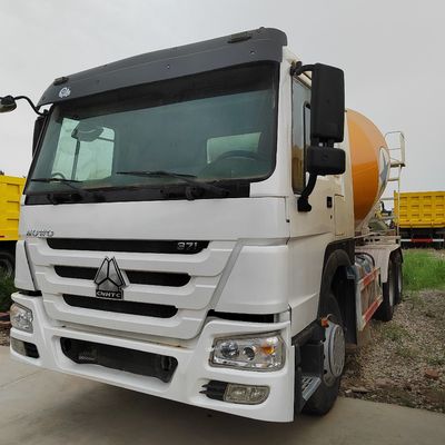 Πιστοποιημένο Sinotruk HOWO 6X4 15m3 φορτηγό παράδοσης πόσιμου νερού ψεκασμού για τα πρότυπα