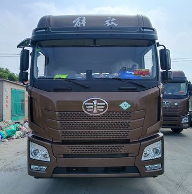 2024 Jh6 Ελευθερία 6X410 Τροχός 530HP Τροχαίο έλξης για ≤5 θέσεις χωρητικότητας φορτίου 31-40 τόνων
