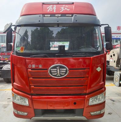Sinotruk Τάξι Liberation Jh6 Τρακτέρ 840 510HP Φορτηγό μεταφοράς για απαιτήσεις