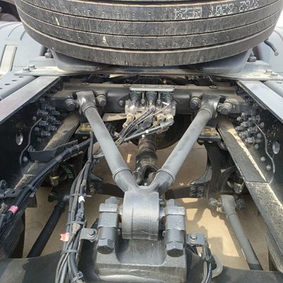 Αρχική πληρωμή Sinotruk Τροχόσπιτο 580HP με αυτόματο σύστημα μεταφοράς ΥΦΑ