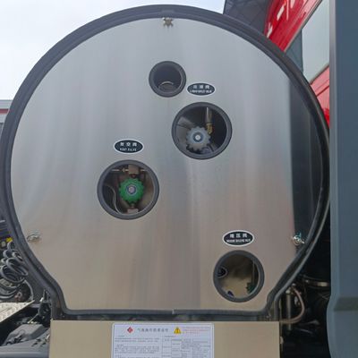 Φορτηγό βαρέων μεταφορών βαρέων φορτίων Dongfeng Tianlong 580HP 6X4 LNG