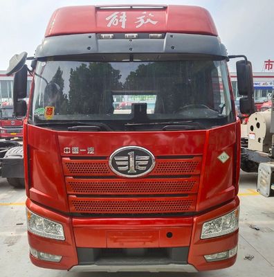 6×4 Ντίζελ FAW Jiefang J6p Αεριοκίνητο φορτηγό μεταφοράς ΥΦΑ 510HP Χρησιμοποιημένο ελκυστήρα με εξαρτήματα