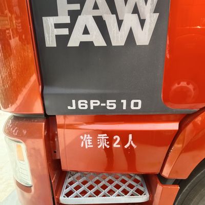 Euro 5 510HP FAW J6p Αεριοκίνητο φορτηγό μεταφοράς ΥΦΑ 6 * 4/4 * 2/6 * 2 Χρησιμοποιημένο ελκυστήρα