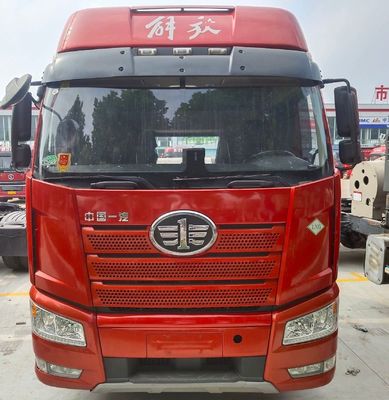 FAW J6p Αεριοκίνητο έλκημα 6X4 για μεταφορικές λύσεις Πιστοποίηση ελαστικών ECE
