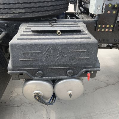 6×4 τροχός οδήγησης Sinotruk Τάξι Απελευθέρωση Αεριοκίνητο Τρακτέρ Τρακτέρ Τροχόφορο 530HP Ιδιότητα