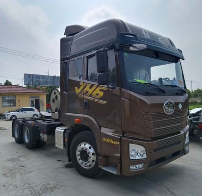 6 μήνες Υπηρεσία μετά την πώληση 530HP Liberation Gas Truck με υδραυλικό τιμόνι 6*4