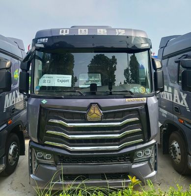 Εφοδιαστικό φορτηγό 6 * 4/4 * 2/6 * 2 480HP έως 700HP Μεταφορικό φορτηγό