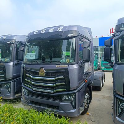 Προσαρμογή 2024 Light HOWO LNG Gas Traction Truck 6 * 4/4 * 2/6 * 2 480HP έως 700HP