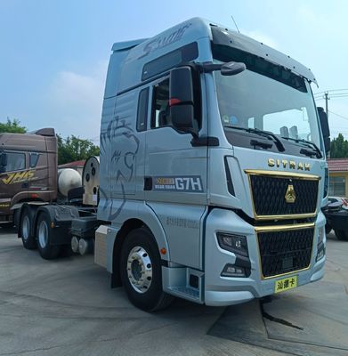 8800.000kg Πακέτο Ακαθάριστο βάρος Shandeka G7h LNG Gas Traction Truck για την αγορά