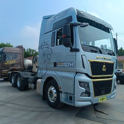 630HP 6*4 2024 Shandeka G7h LNG Τρακτέρ φορτηγό για τη μεταφορά 8.25m*2.55m*3.96m φορτίο