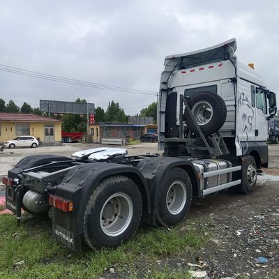 Σάντεκα Τραξιόν Τρακ 390HP Ντίζελ Μηχανή 6*4/4*2/6*2 με Προσαρμοσμένη Αίτηση