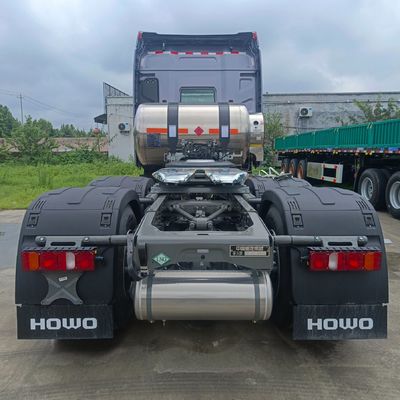 Max HOWO LNG Οχήμα έλξης με αυτόματο κιβώτιο ταχυτήτων με πακέτο ακαθάριστου βάρους 8800kg