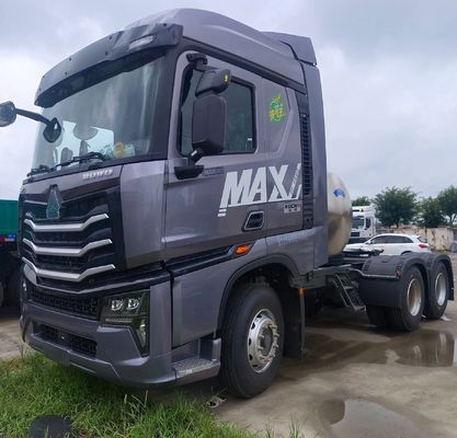 31-40 τόνων χωρητικότητα φορτίου HOWO 6X4/4X2LNG540HP Τράκτης με αυτόματο κιβώτιο μεταφοράς