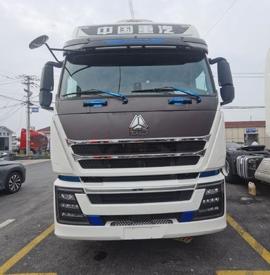 Ασημένια εξαρτήματα κινητήρα για το HOWO 6X4 230.00cm * 110.00cm * 130.00cm Top