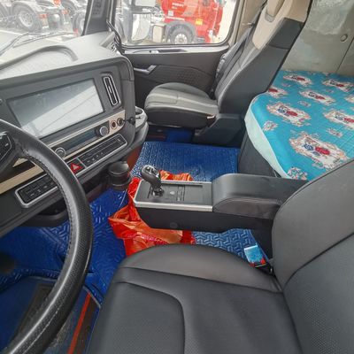 6-κύλινδρο Kick Start Sinotruk HOWO 6X4 βαρύ φορτηγό Μεγάλη ισχύς και αξιοπιστία