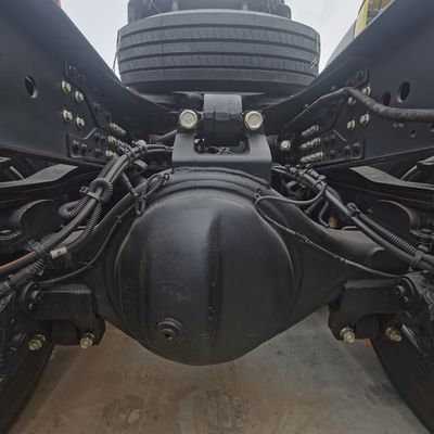 743.00cm * 255.00cm * 370.00cm Μέγεθος πακέτου Μεταφορέας αερίου Οχήμα FAW Jh6 International