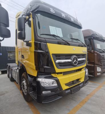 Στυλ εμπρός ανύψωσης βαρύ φορτίο 6X4 ντίζελ Beiben ρυμουλκούμενο όχημα Τύπος χειροκίνητης μετάδοσης