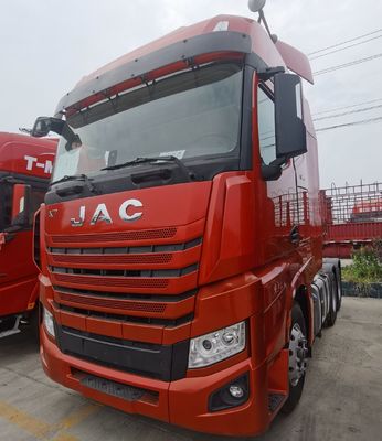 Ντίζελ JAC 6X4 φορτηγό για βαριές ανάγκες ρυμούλκησης και κάθισμα οδηγού