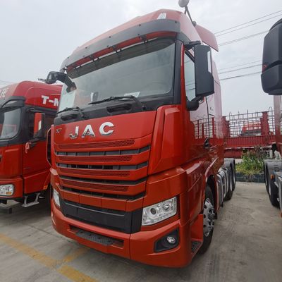 Εύκολη ρυμούλκηση JAC 6X4 φορτηγό με 1000L δεξαμενή καυσίμου 6.8x2.5x3.8m